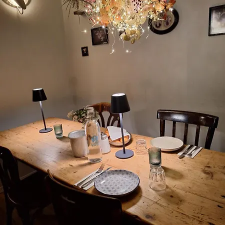 & Bistro Pele-mele Берн
