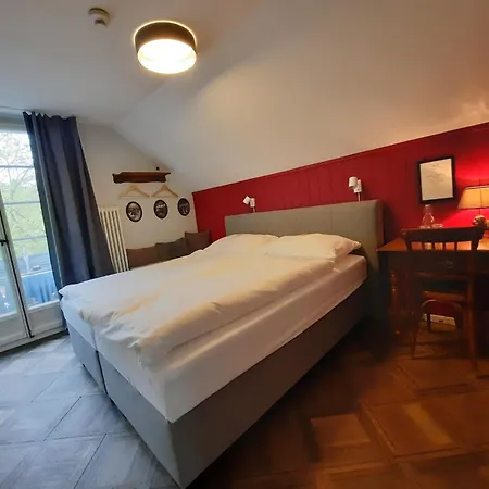 & Bistro Pele-mele Hotel 3*